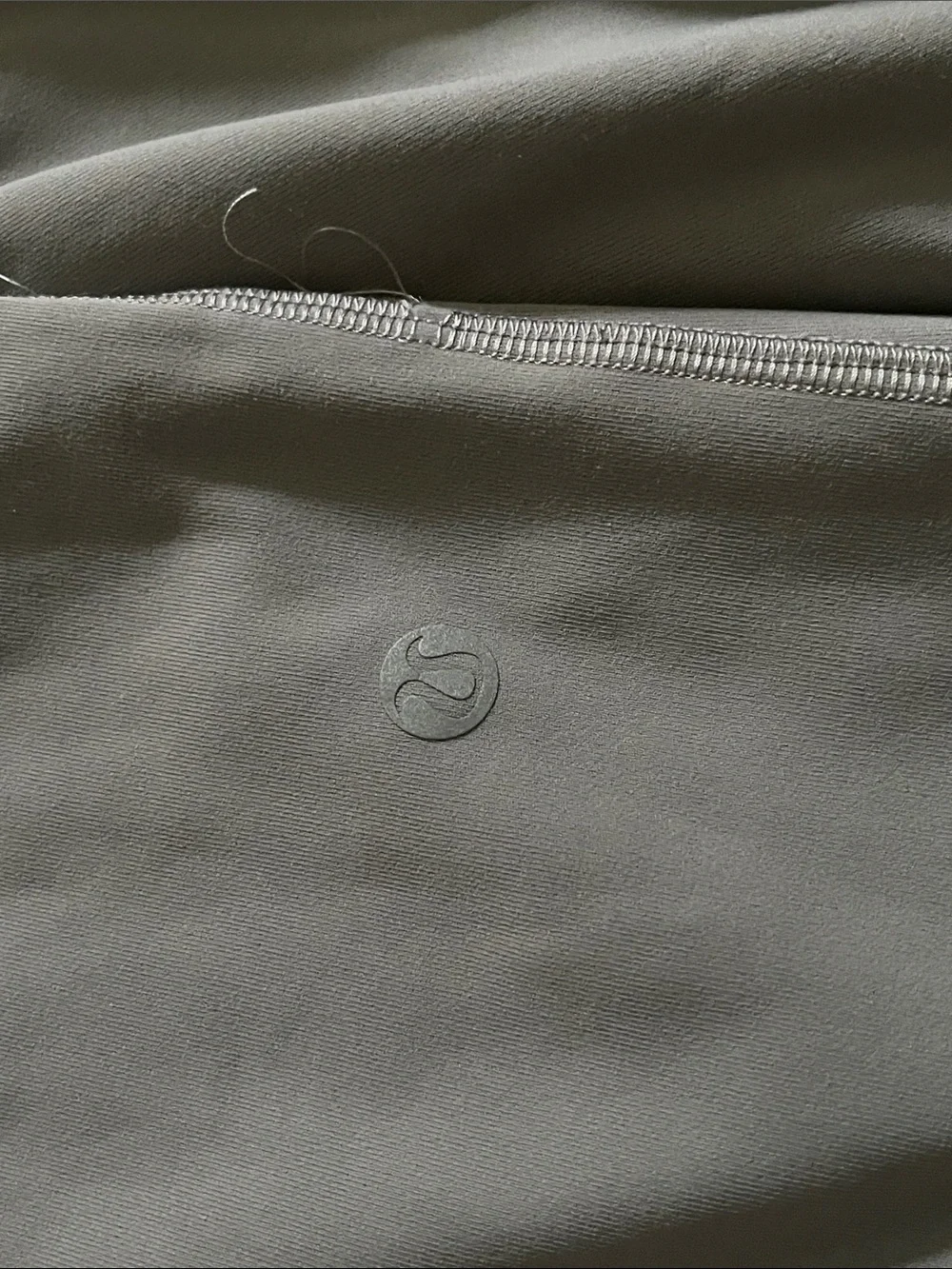 AG26 Lululemon Leggings - Picture 4 of 5